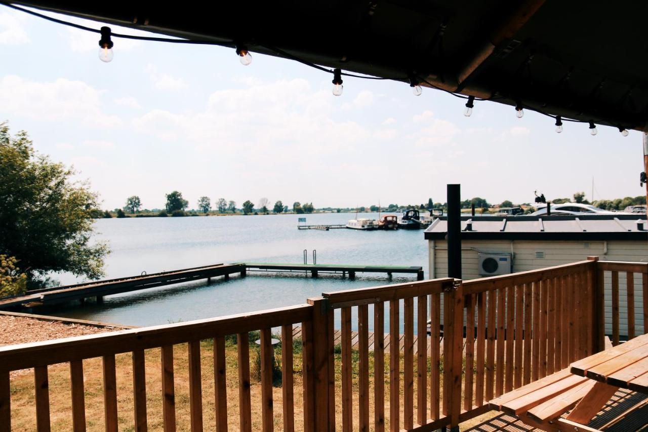 Luxury Lake Lodge Alphen  Eksteriør billede